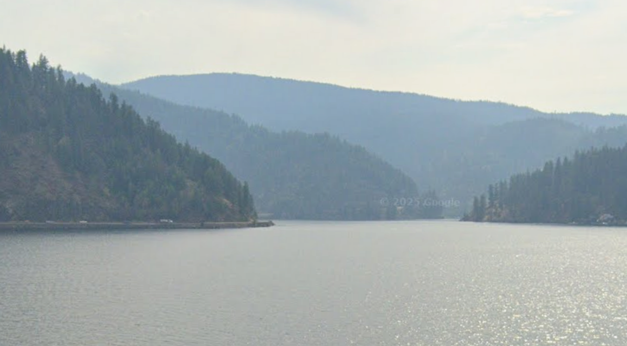 Beauty Bay shoreline view